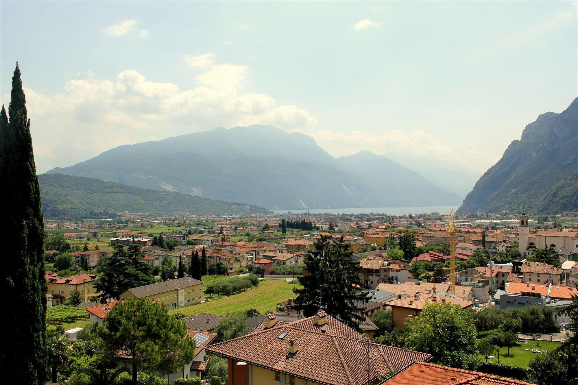 Villa Mazzano 加尔达湖滨 外观 照片